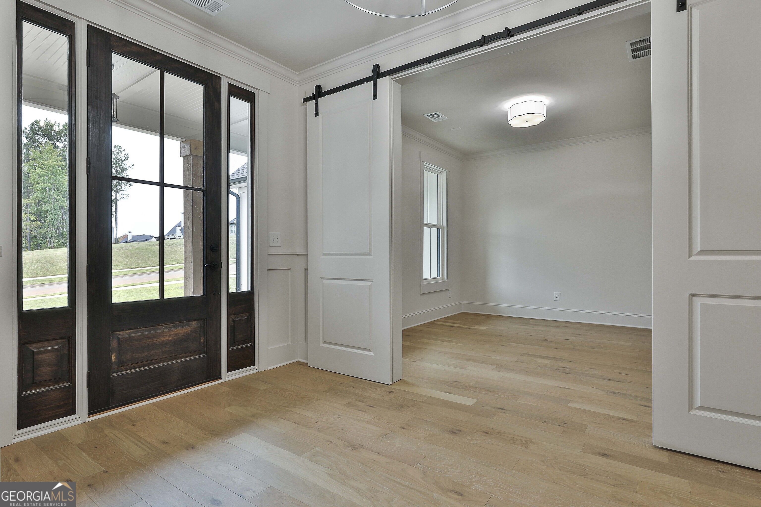 Fayetteville, Georgia 30215, United States, 4 Bedrooms Bedrooms, ,4 BathroomsBathrooms,Residential,Active,230462