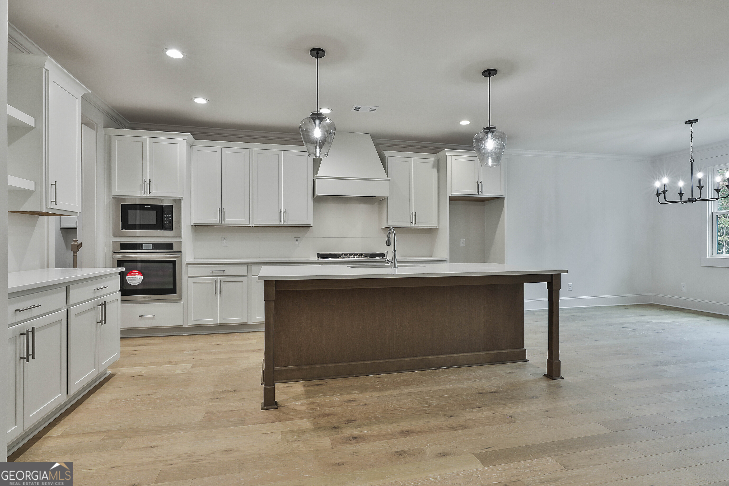 Fayetteville, Georgia 30215, United States, 4 Bedrooms Bedrooms, ,4 BathroomsBathrooms,Residential,Active,230462