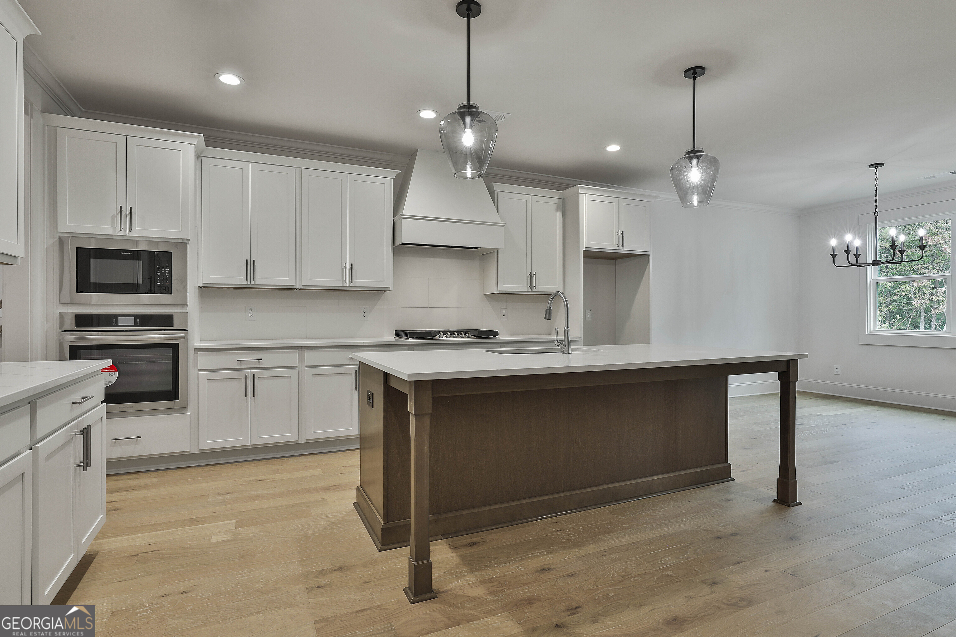 Fayetteville, Georgia 30215, United States, 4 Bedrooms Bedrooms, ,4 BathroomsBathrooms,Residential,Active,230462