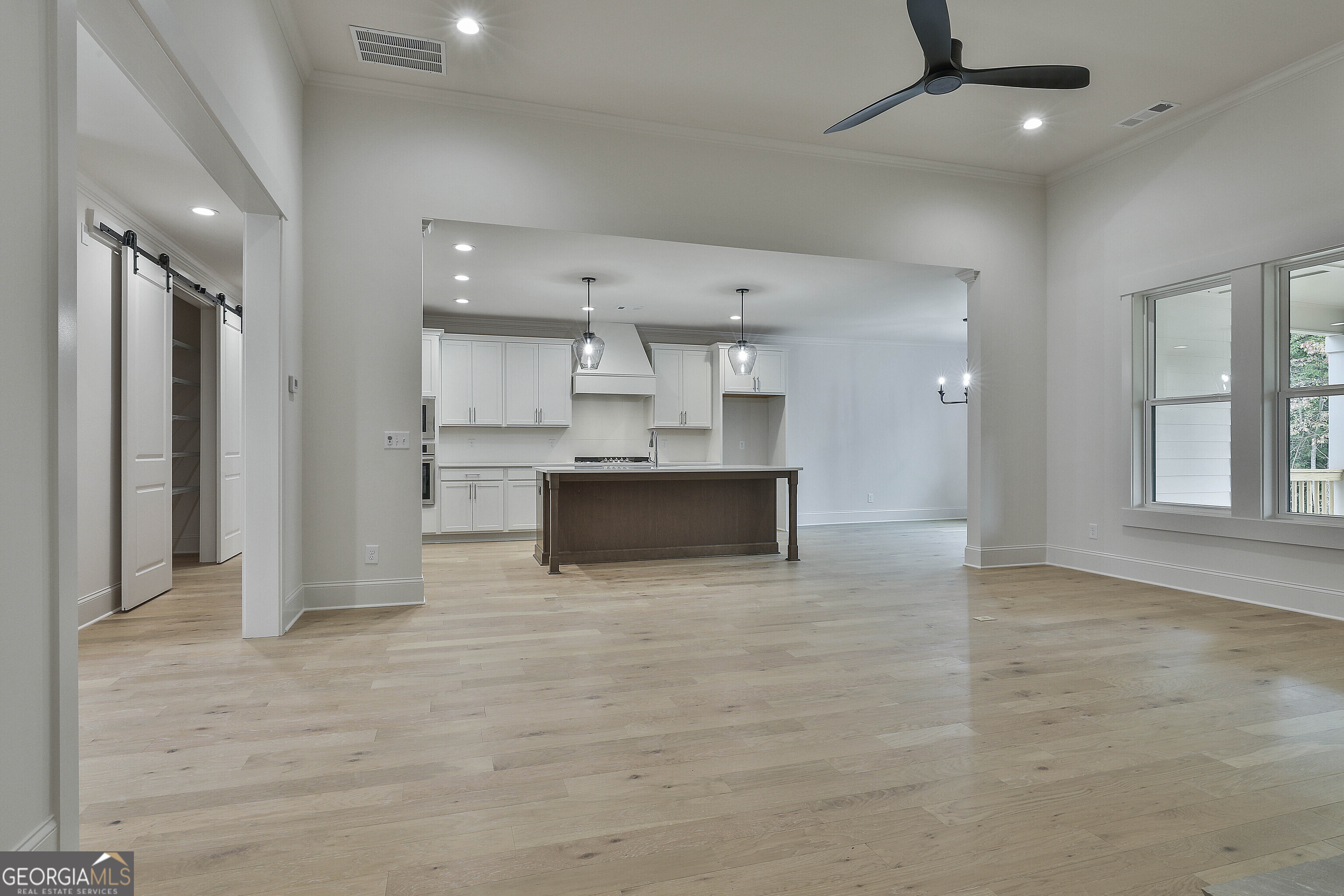 Fayetteville, Georgia 30215, United States, 4 Bedrooms Bedrooms, ,4 BathroomsBathrooms,Residential,Active,230462