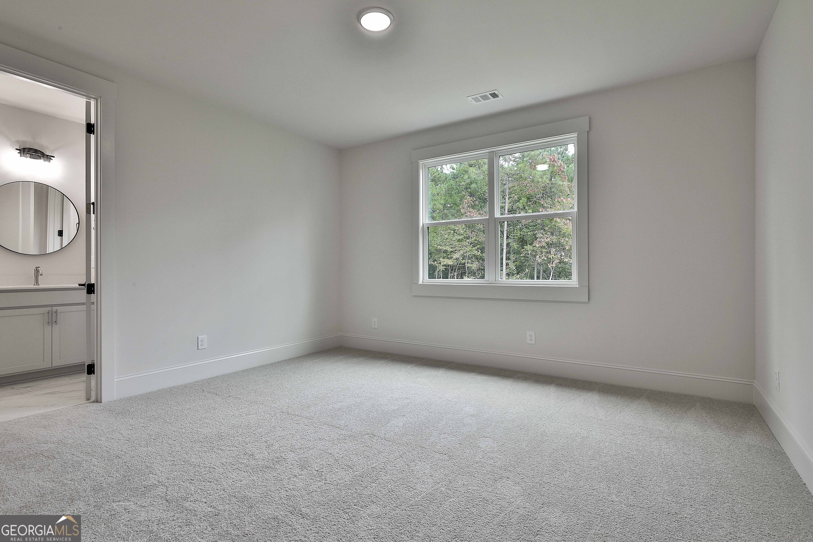 Fayetteville, Georgia 30215, United States, 4 Bedrooms Bedrooms, ,4 BathroomsBathrooms,Residential,Active,230462