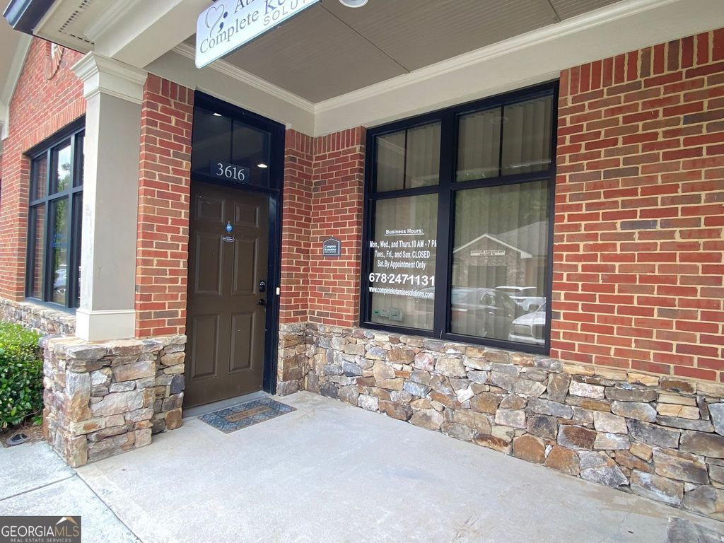 Photo of 3616 Highlands Parkway SE #3616, Smyrna, GA 30082 (MLS # 10666893)