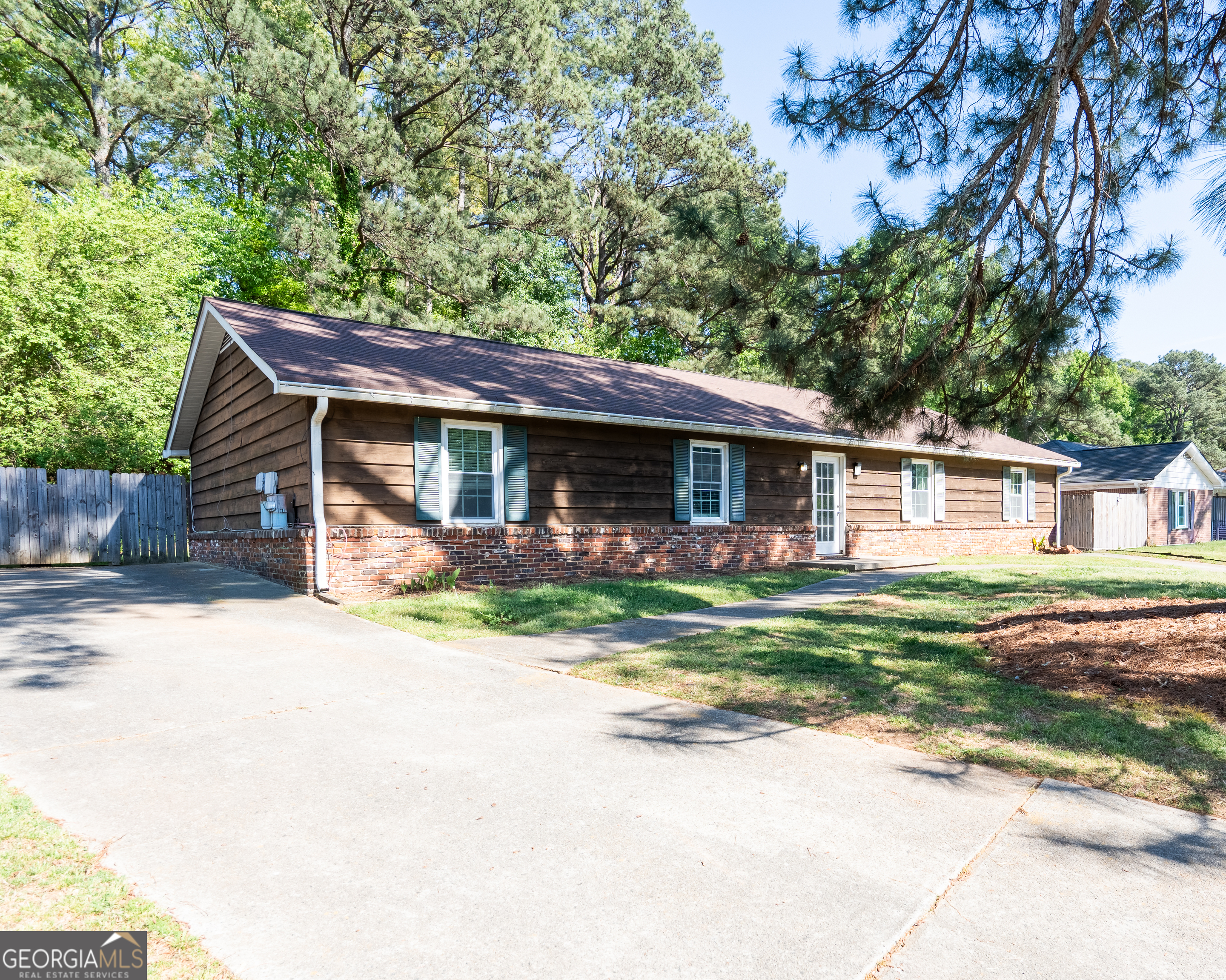 2711 Tucker Valley RD