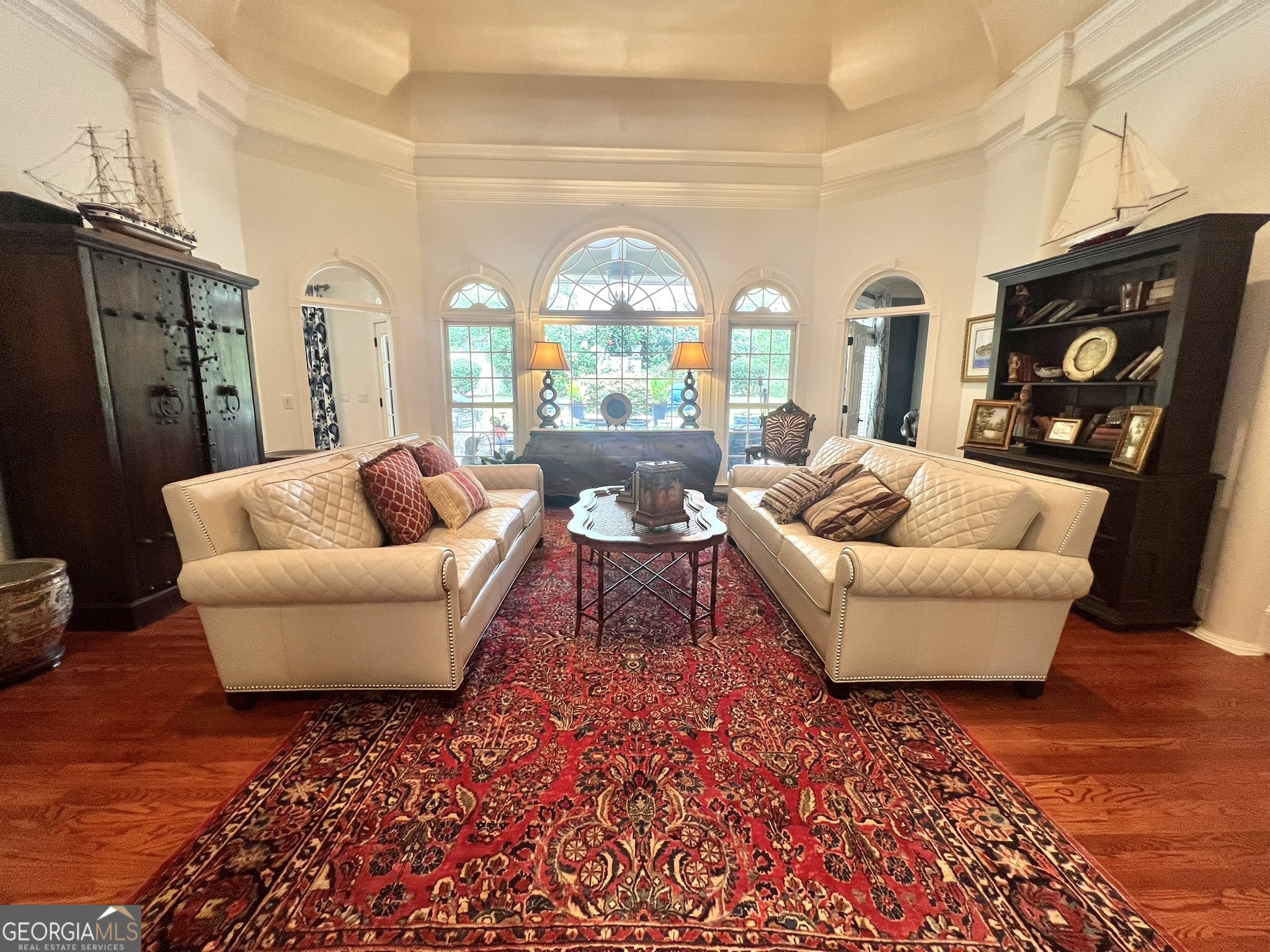 125 Claridge DR