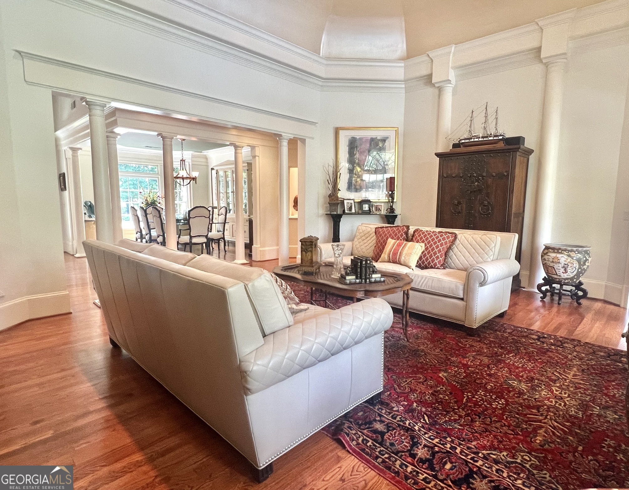 125 Claridge DR