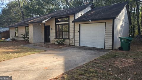 2416 Newgate DR Decatur GA 30035