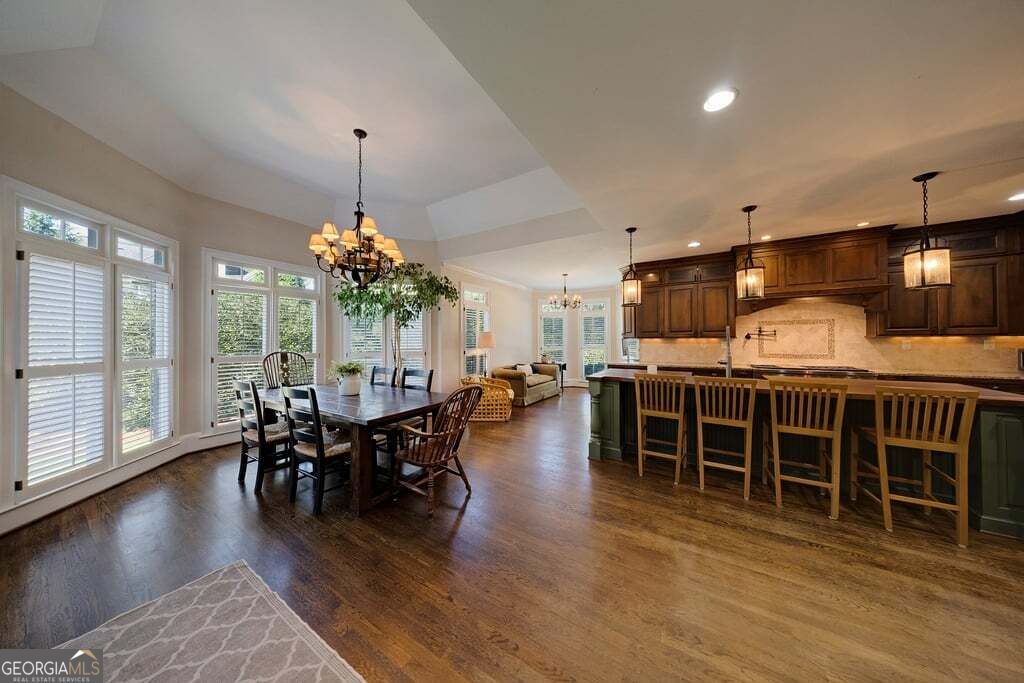 4169 Riverview DR