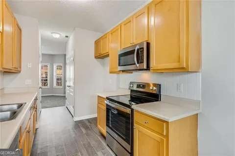 Photo of 762 Commerce Boulevard, Riverdale, GA 30296 (MLS # 10849697)