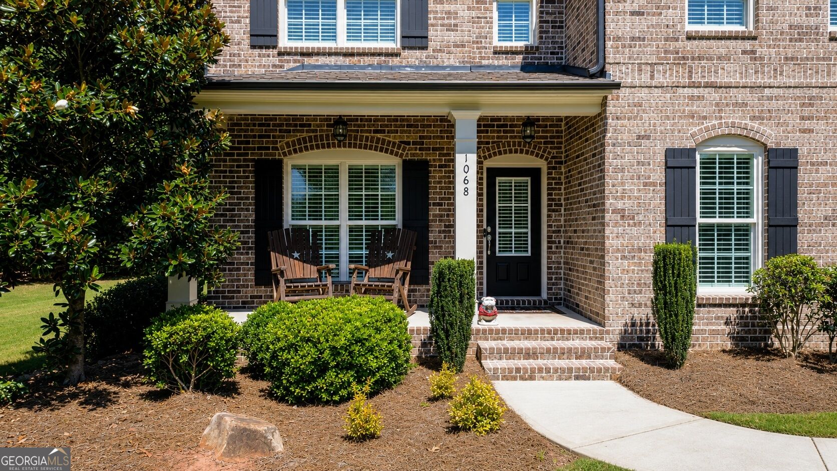 1068 Pebble Creek Way