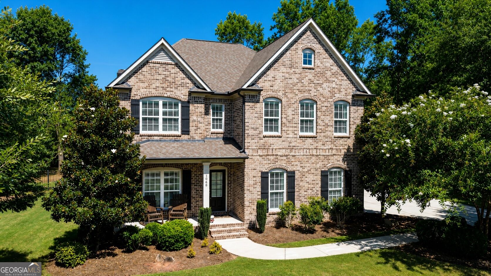 1068 Pebble Creek Way