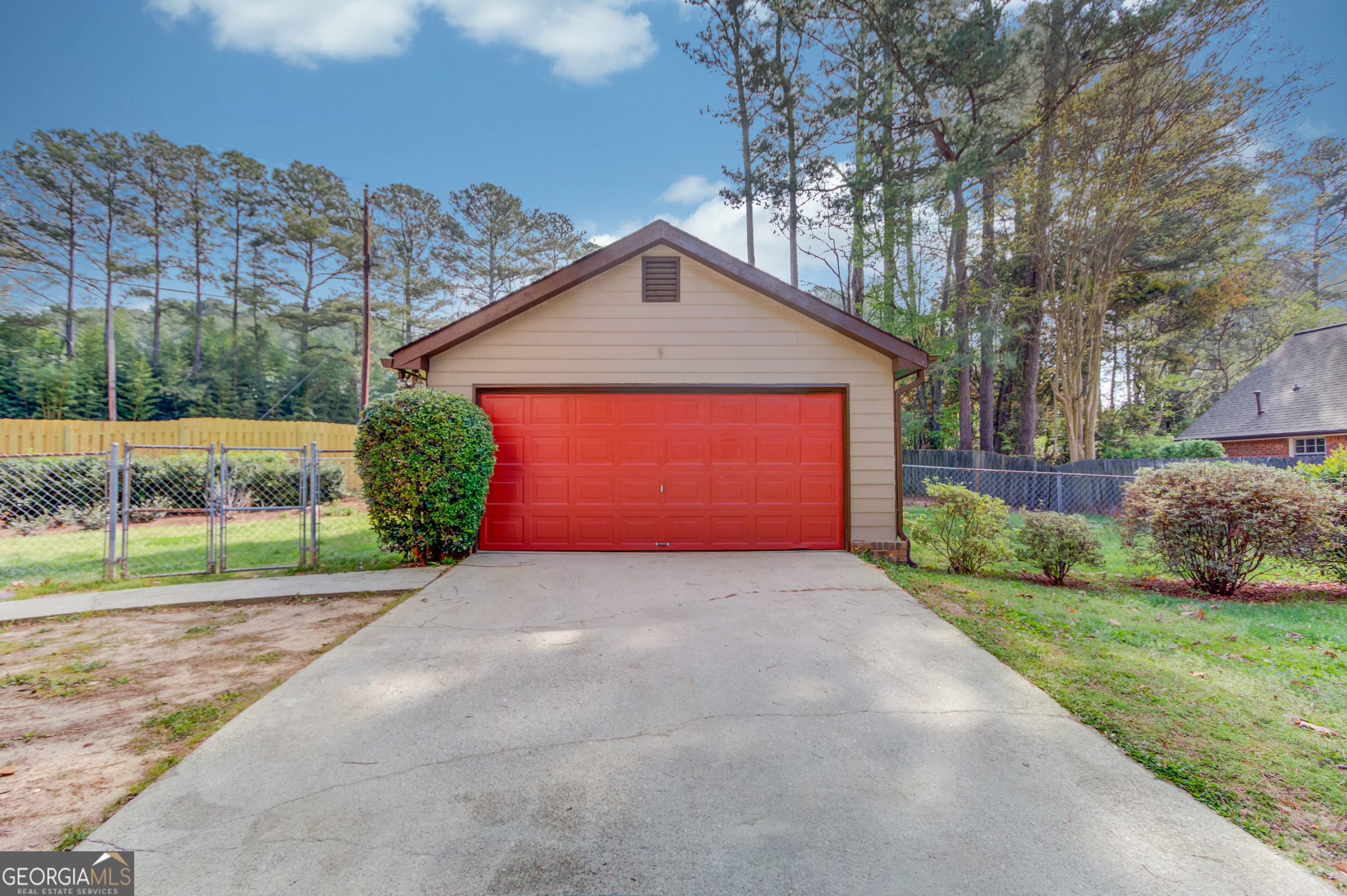3315 Pleasant Shade CT