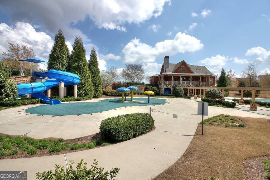 Cumming, Georgia 30041, United States, 4 Bedrooms Bedrooms, ,3 BathroomsBathrooms,Residential,Active,25719