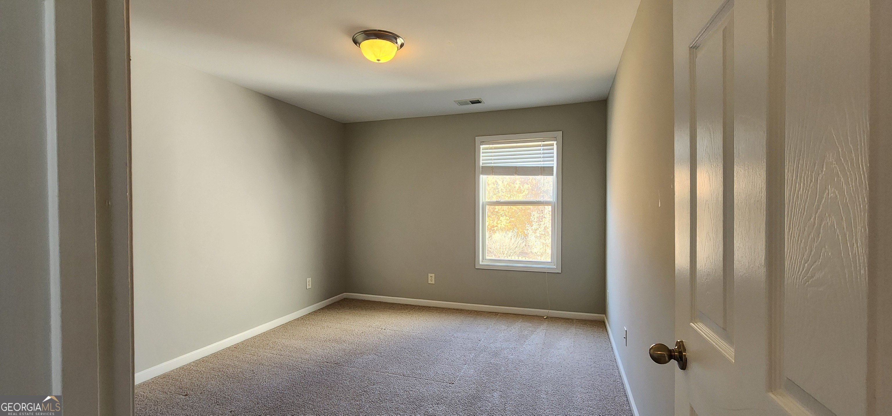 Cumming, Georgia 30041, United States, 4 Bedrooms Bedrooms, ,3 BathroomsBathrooms,Residential,Active,25719