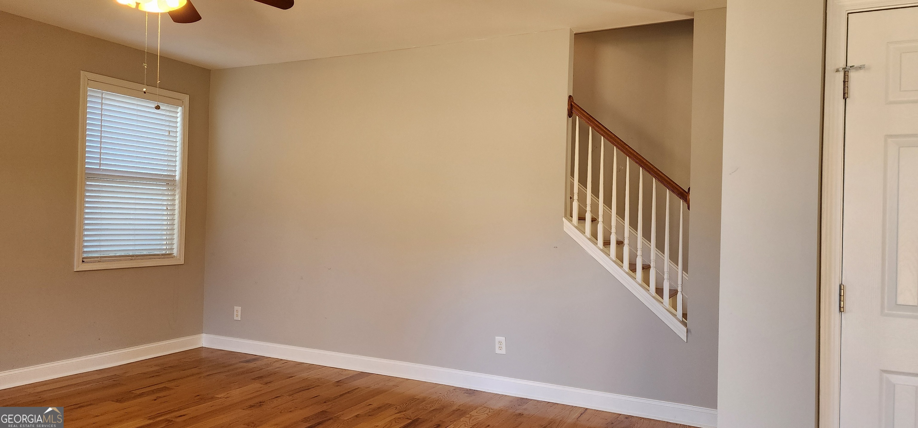 Cumming, Georgia 30041, United States, 4 Bedrooms Bedrooms, ,3 BathroomsBathrooms,Residential,Active,25719