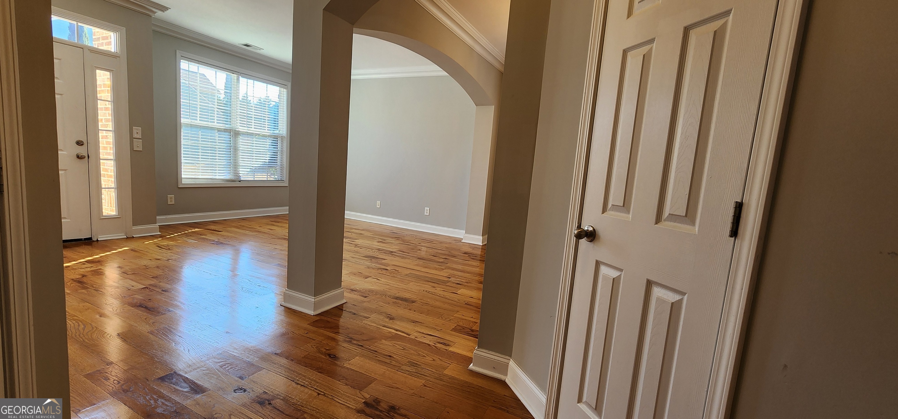 Cumming, Georgia 30041, United States, 4 Bedrooms Bedrooms, ,3 BathroomsBathrooms,Residential,Active,25719