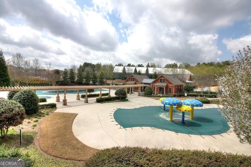 Cumming, Georgia 30041, United States, 4 Bedrooms Bedrooms, ,3 BathroomsBathrooms,Residential,Active,25719