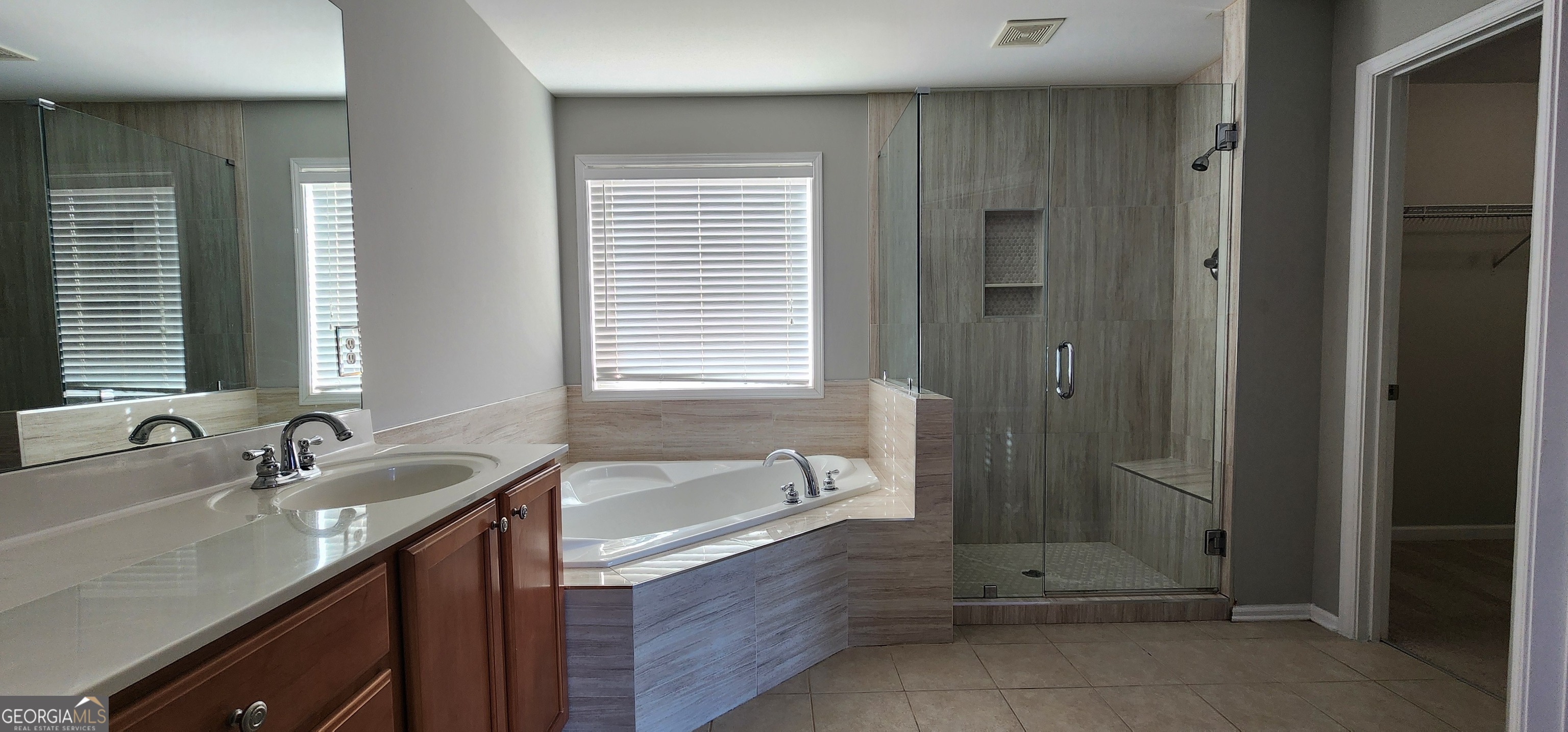 Cumming, Georgia 30041, United States, 4 Bedrooms Bedrooms, ,3 BathroomsBathrooms,Residential,Active,25719