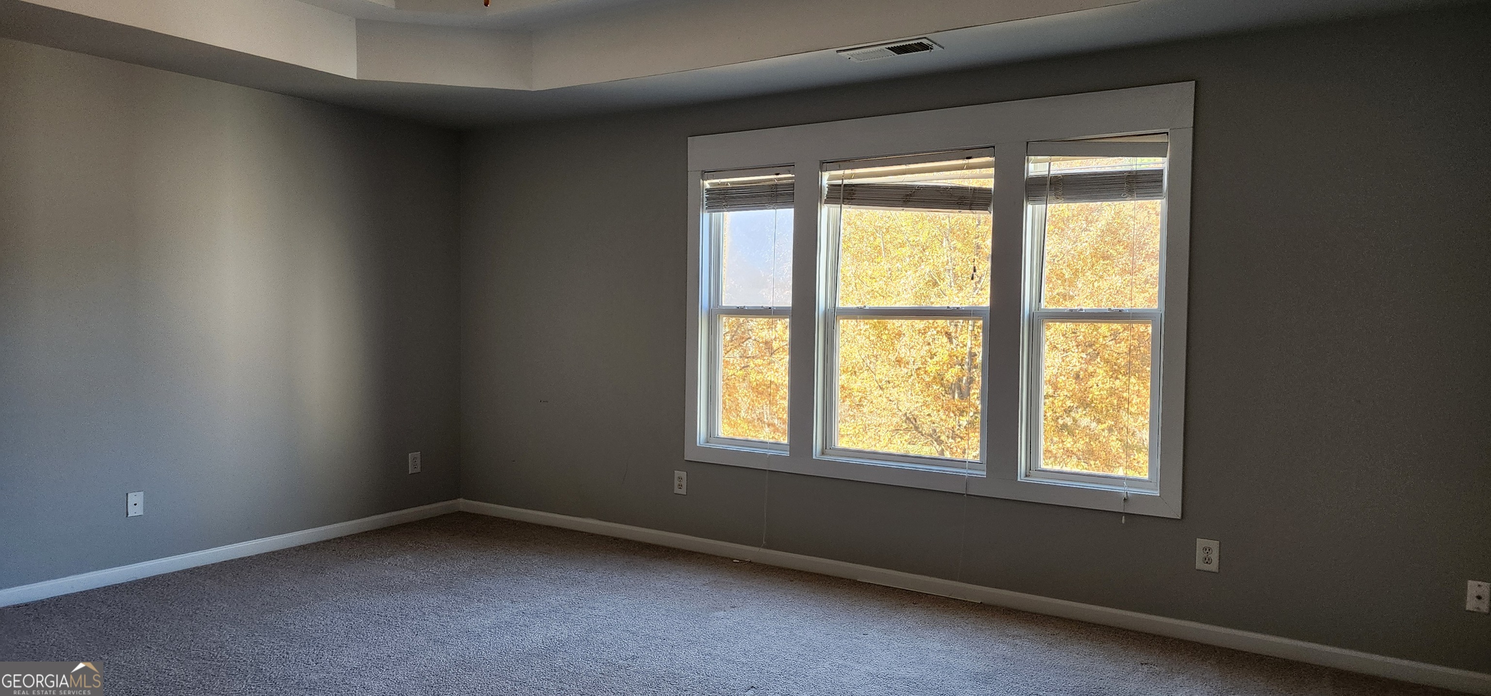 Cumming, Georgia 30041, United States, 4 Bedrooms Bedrooms, ,3 BathroomsBathrooms,Residential,Active,25719