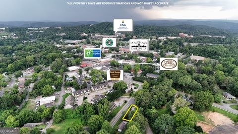 22 Honeysuckle LN Dahlonega GA 30533