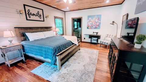 A home in Blue Ridge