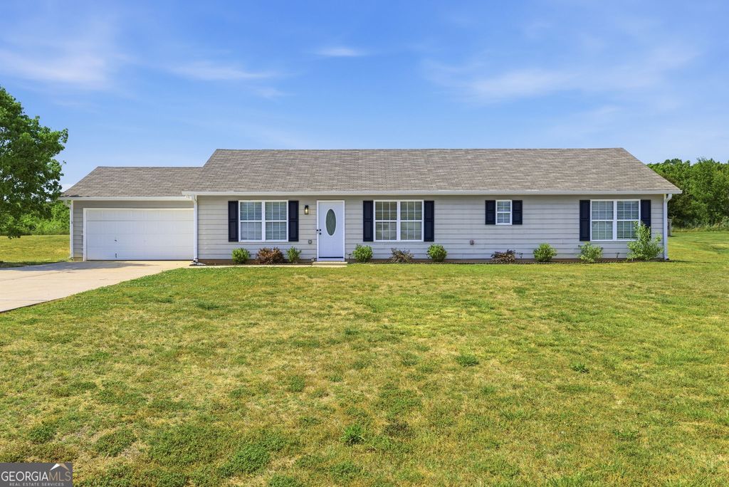 Photo of 242 Grandview Drive, Jefferson, GA 30549 (MLS # 10758972)