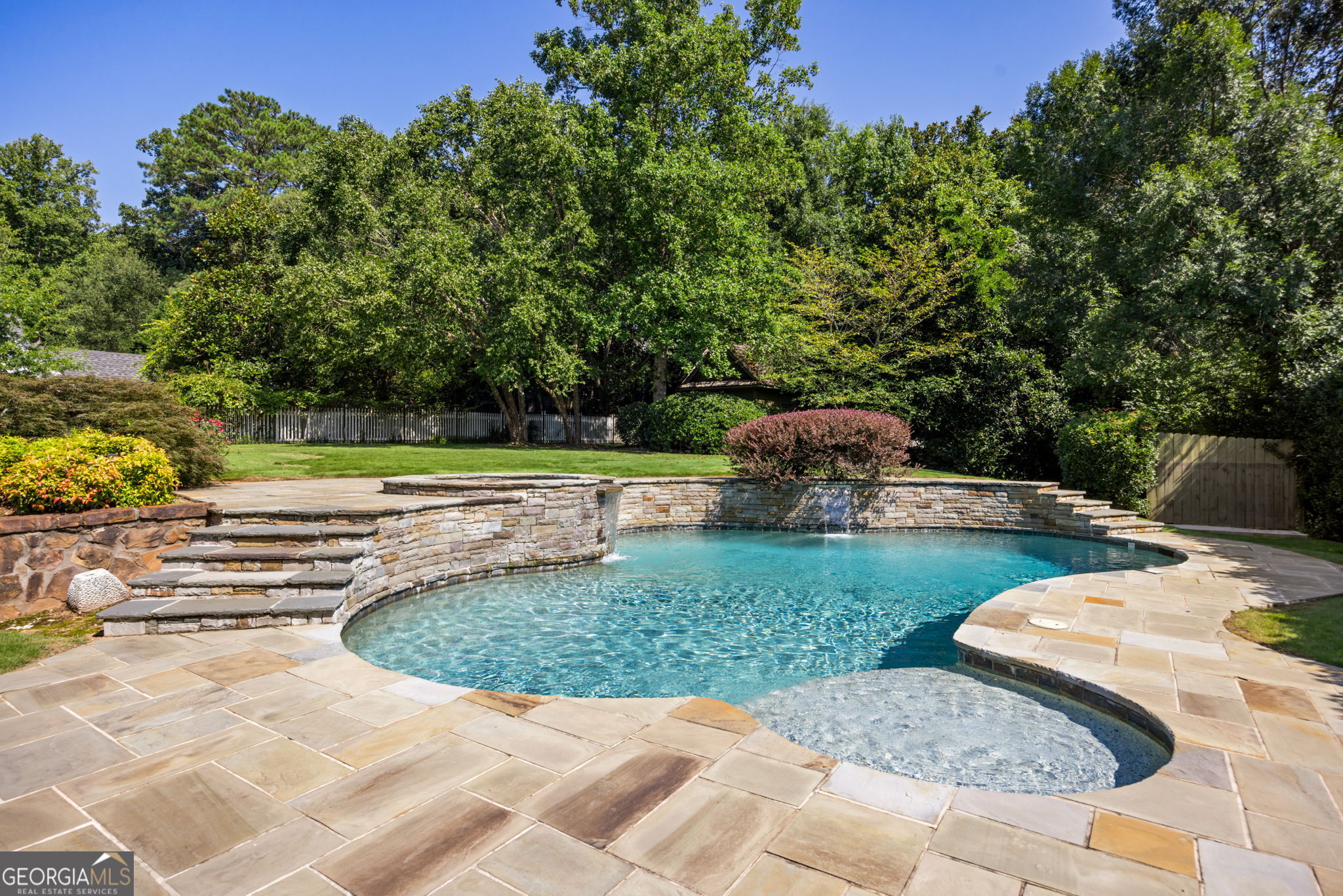 2927 Orchard Knob SE