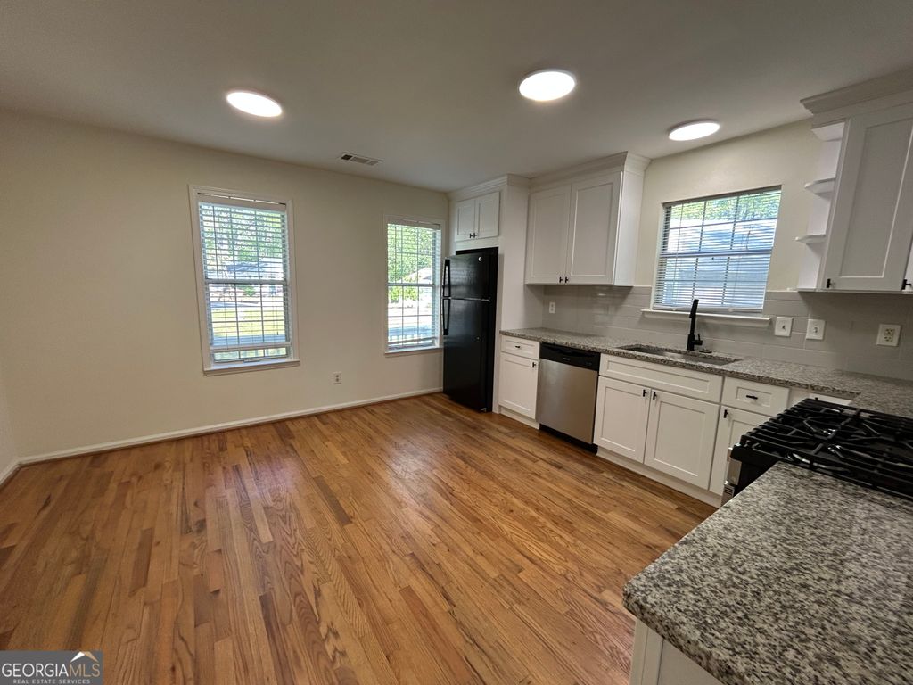 Photo of 745 Country Manor Way, Johns Creek, GA 30022 (MLS # 10729134)