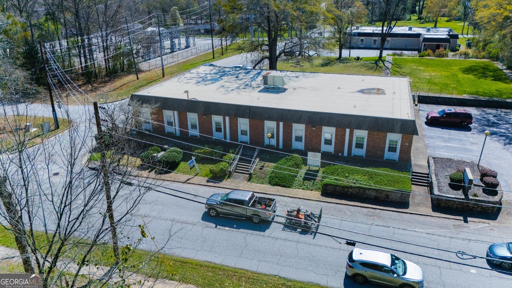 Photo of 118 Stockbridge Rd, Jonesboro, GA 30236 (MLS # 10802613)