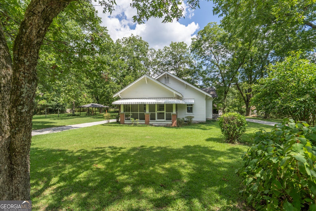 Photo of 5380 Guthrie Road, Loganville, GA 30052 (MLS # 10870735)