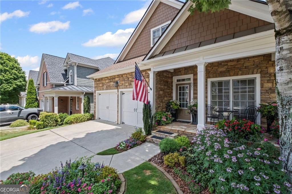 4051 Glen Vista Court CT