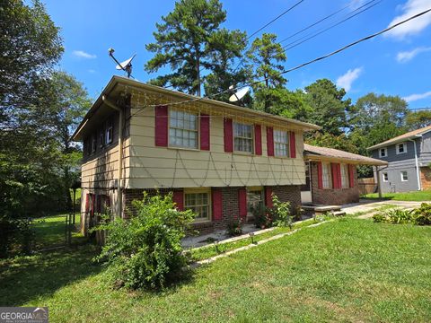 A home in Ellenwood