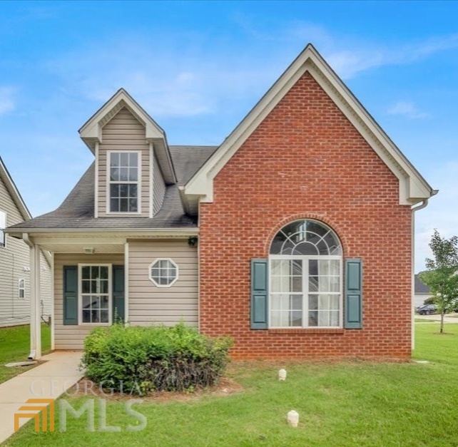 This spacious corner-lot home is located in the heart of McDonough. The newly renovated property features an Eat-in Kitchen and a separate Dining Area. Updates to the home include new Flooring, Fresh Interior Paint, and New Fixtures. The home features a generous amount of natural light. Primary Suite is located on the main floor with an Ensuite that features a separate Tub and Shower. Ascending to the Upper Level there are two Bedrooms and a Full Hall Bathroom. In addition, there is a Bonus Loft Area that is a perfect space to work from home. The property features an open Yard Area with a Two-Car rear garage. Fun attractions close by include Southern Belle Farm, Veterans Wall of Honor, Heritage Park, and the C.O. Polk Interactive Museum.