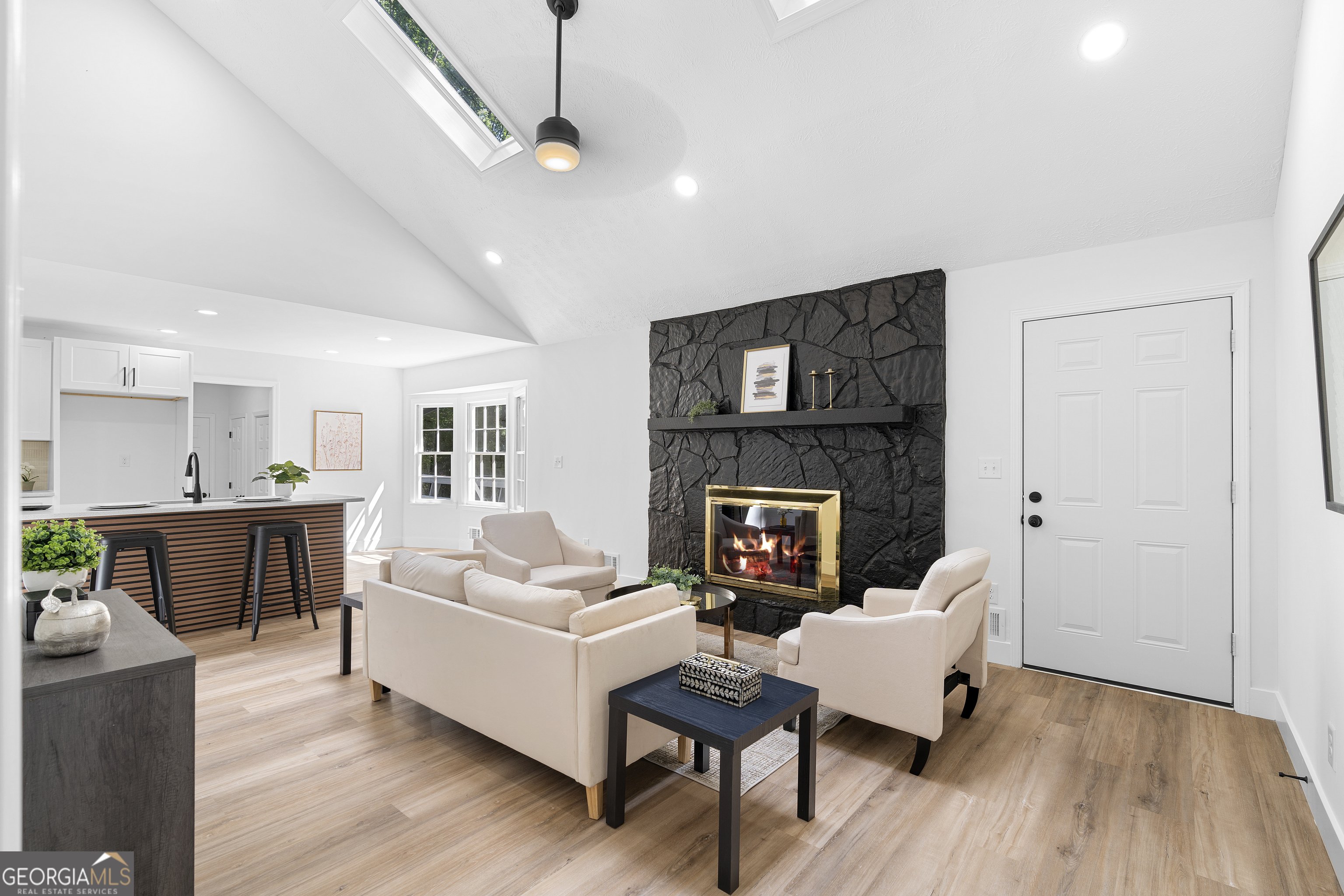 125 New Haven DR