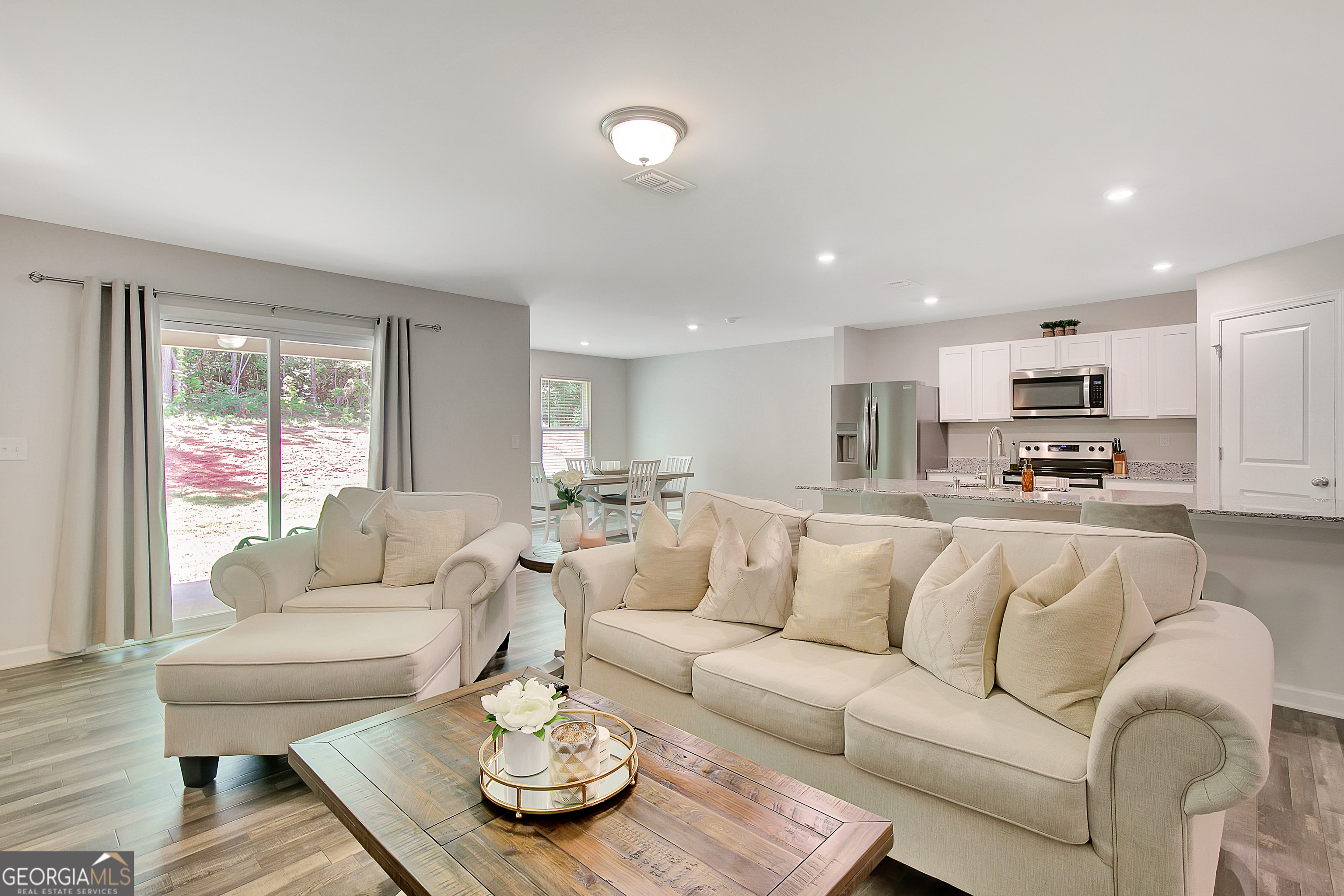 810 Hunter Welch PKWY