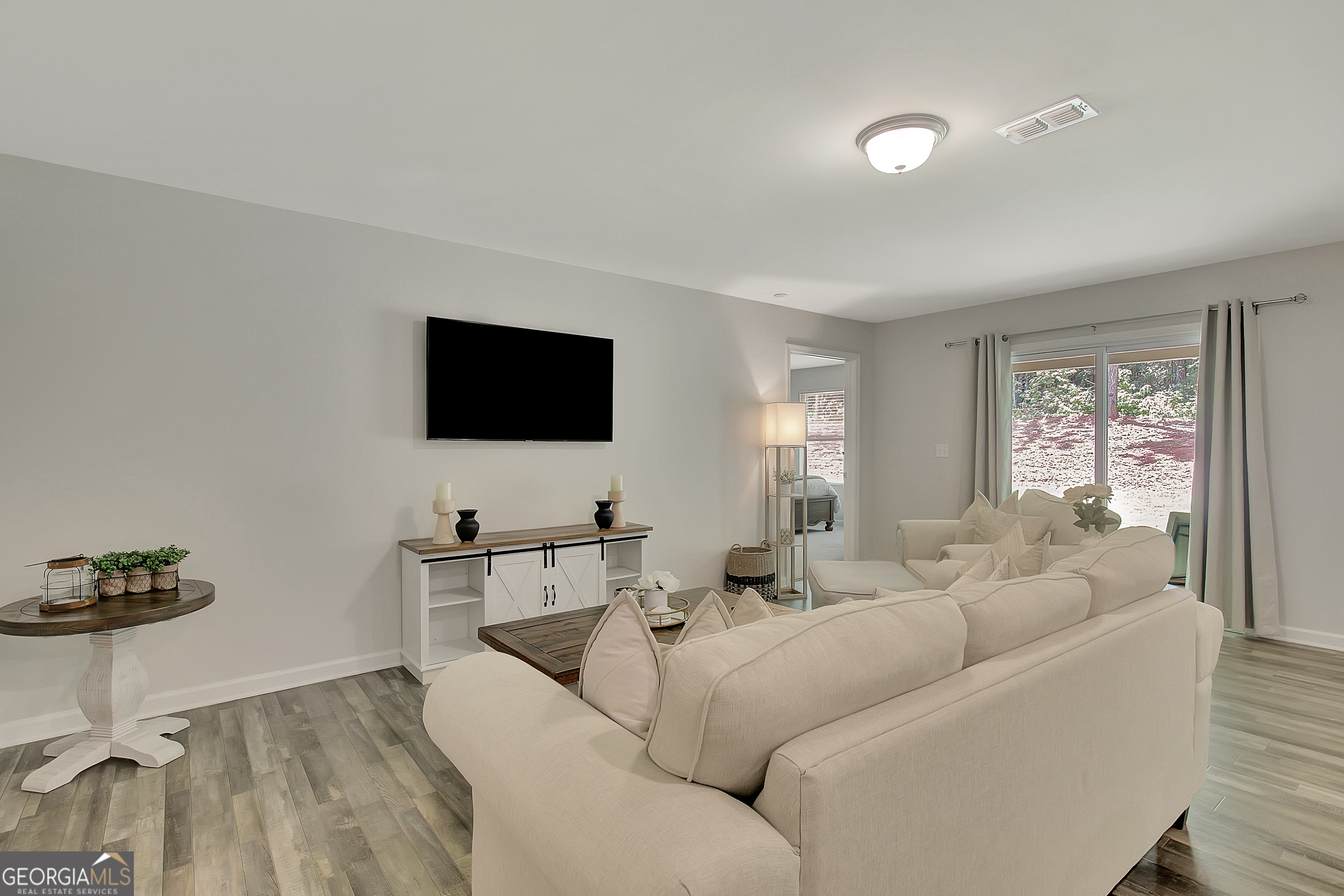 810 Hunter Welch PKWY