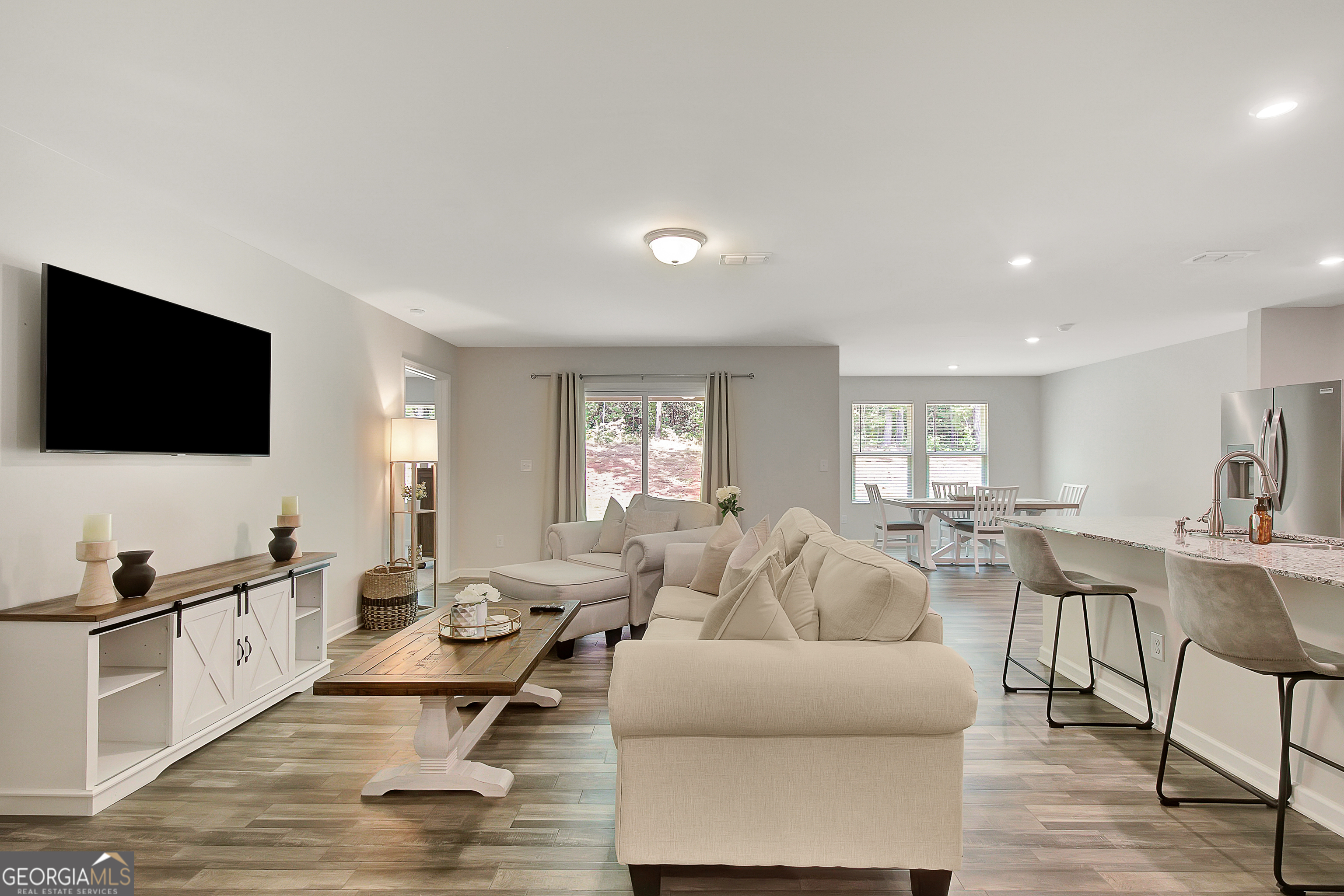 810 Hunter Welch PKWY