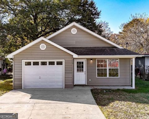 Photo of 119 Telfair Street, Calhoun, GA 30701 (MLS # 10653556)