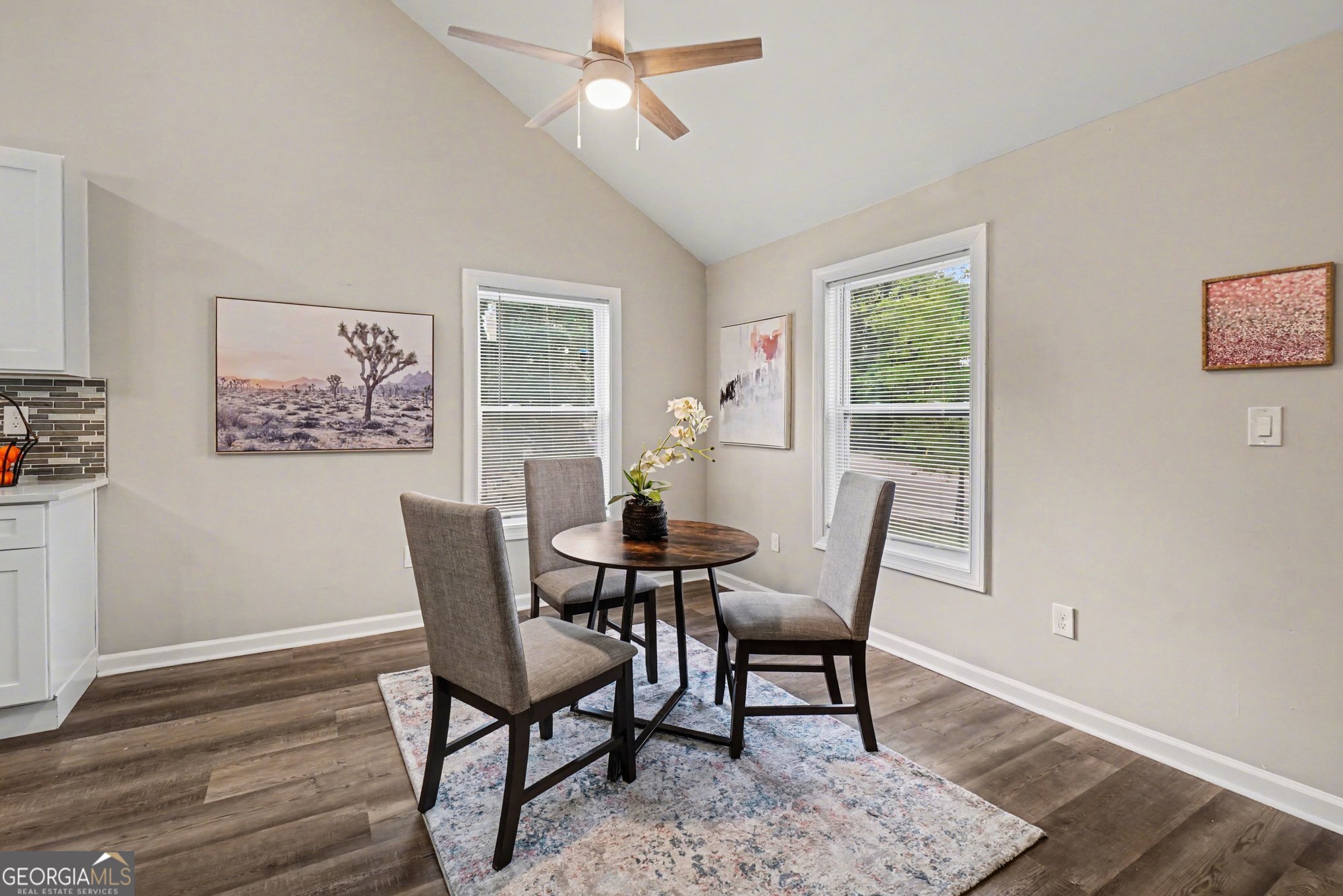 2074 Morehouse DR NW