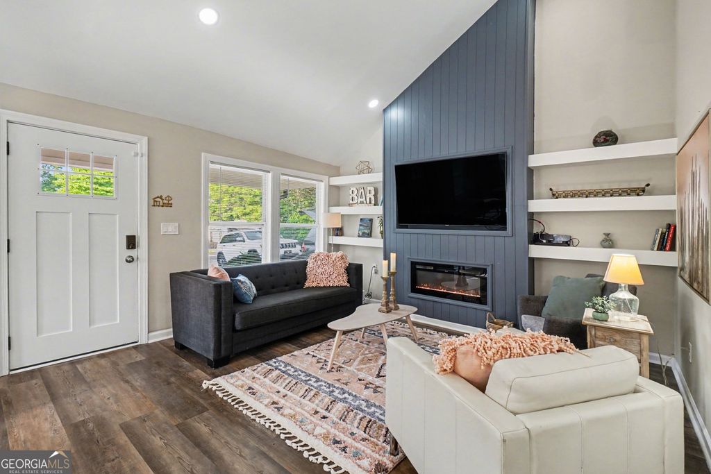 Photo of 2074 Morehouse Drive NW, Atlanta, GA 30314 (MLS # 10741073)