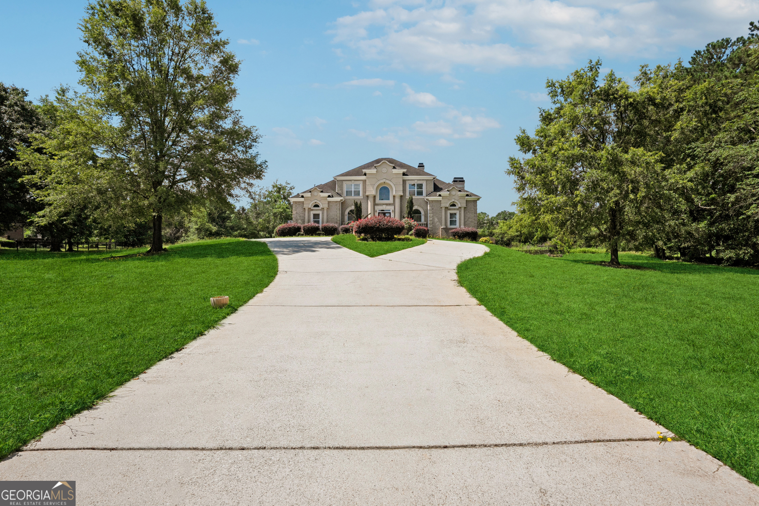 5661 Rutland TRCE