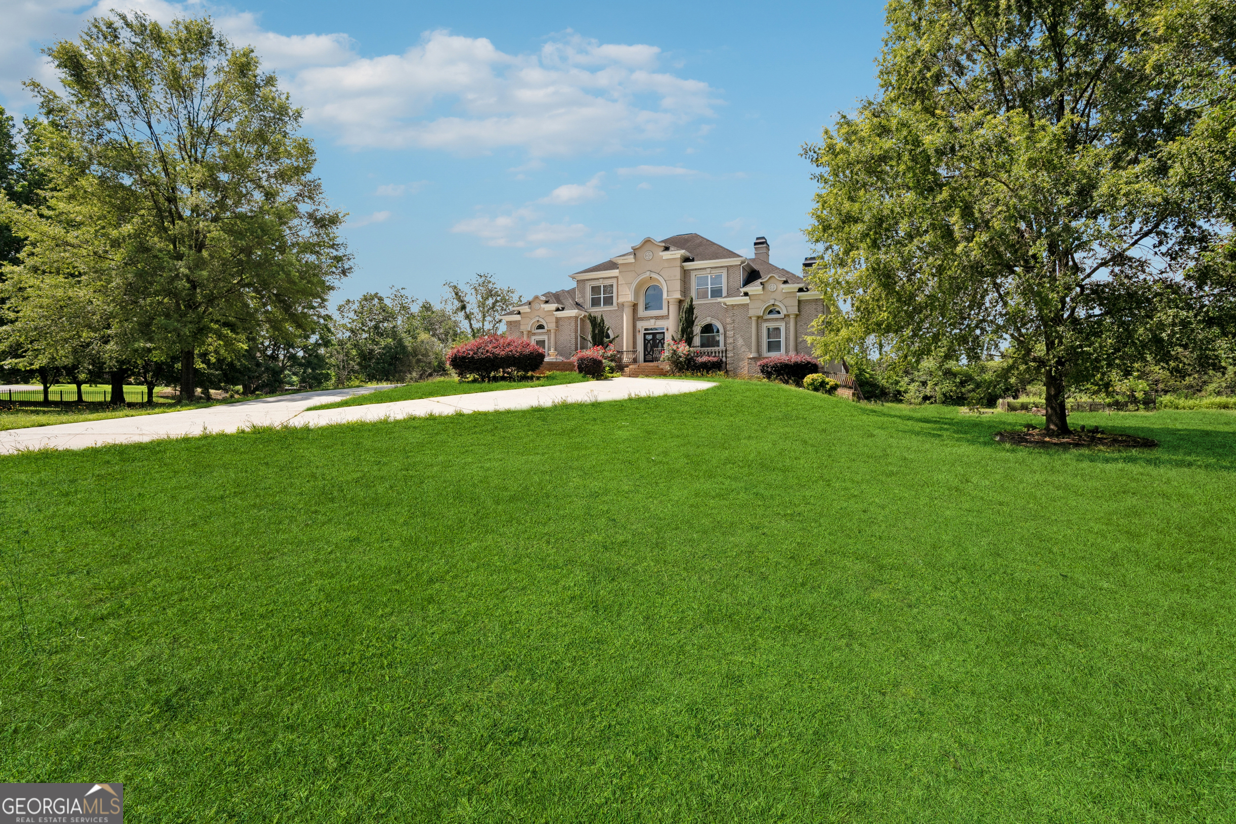 5661 Rutland TRCE
