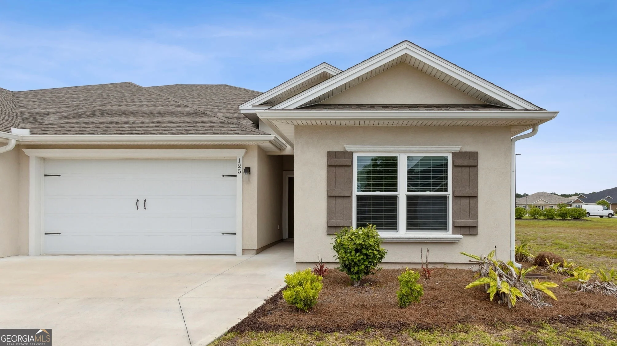 125 The Villas Way
