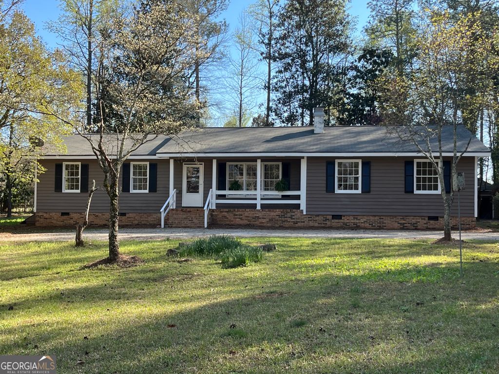 Photo of 233 George Coggin Road, Newnan, GA 30265 (MLS # 10770786)