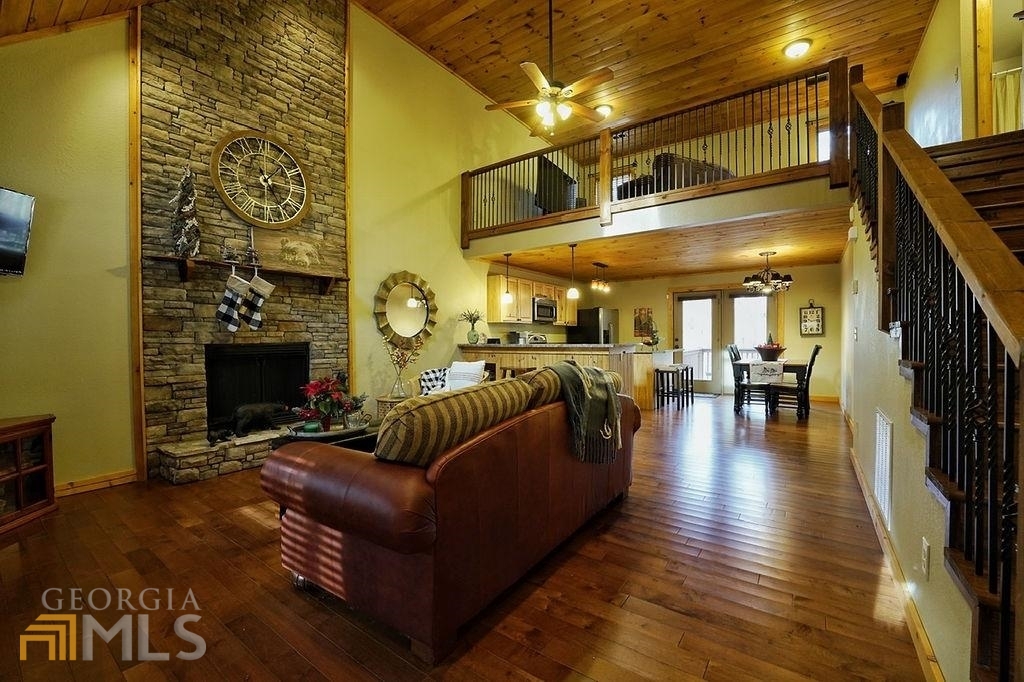 Falling Waters - Residential