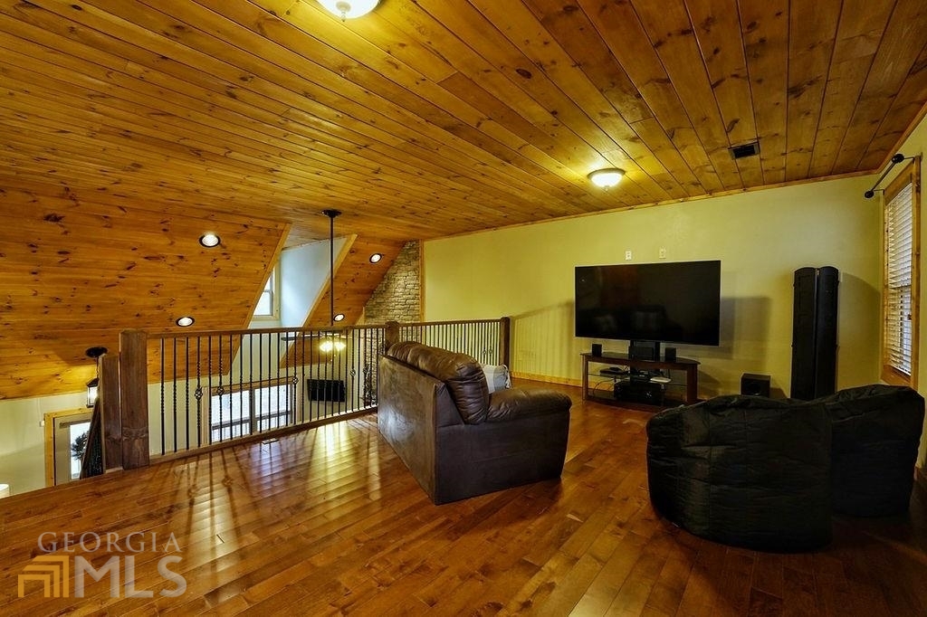 Falling Waters - Residential