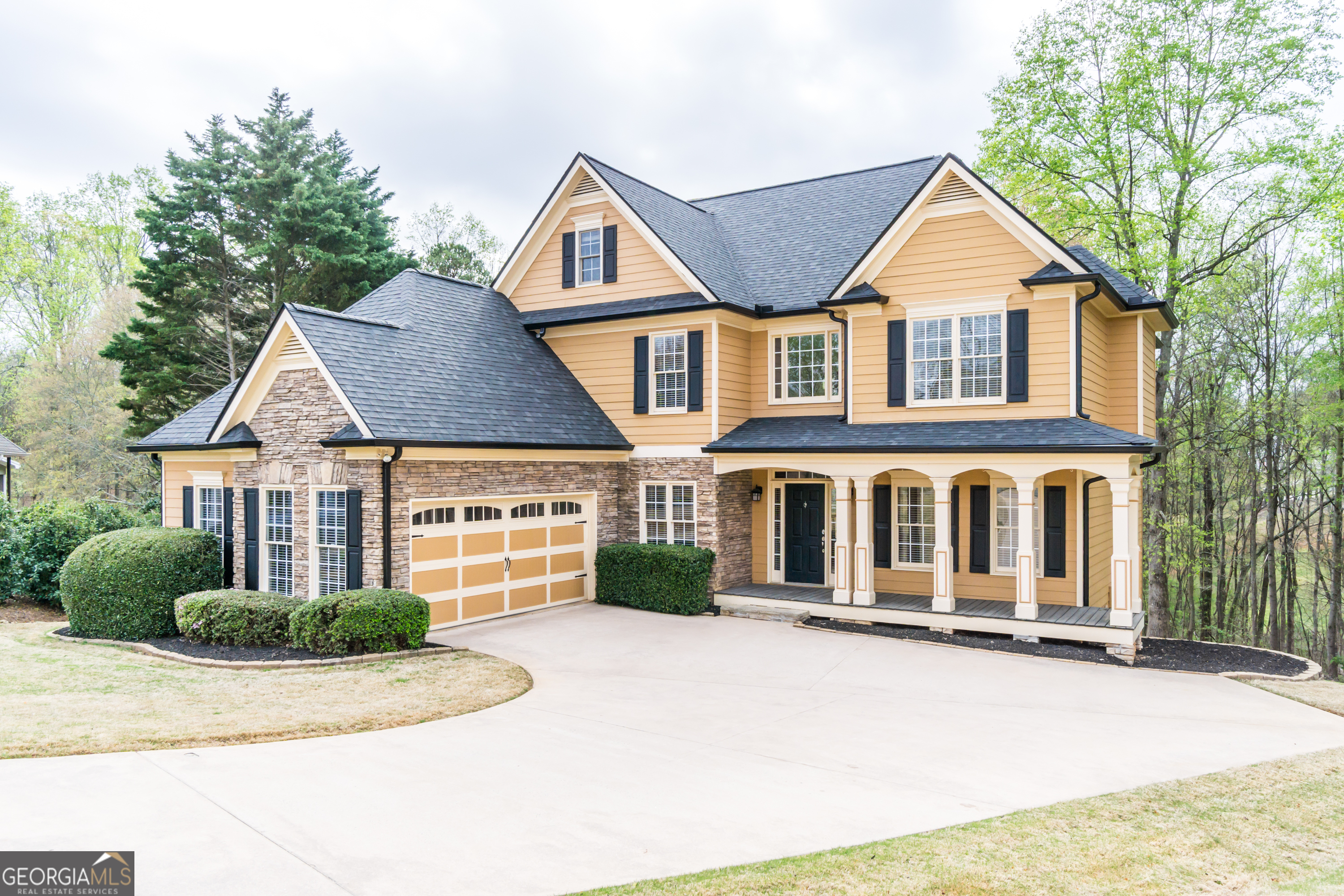 8670 Woodland View DR