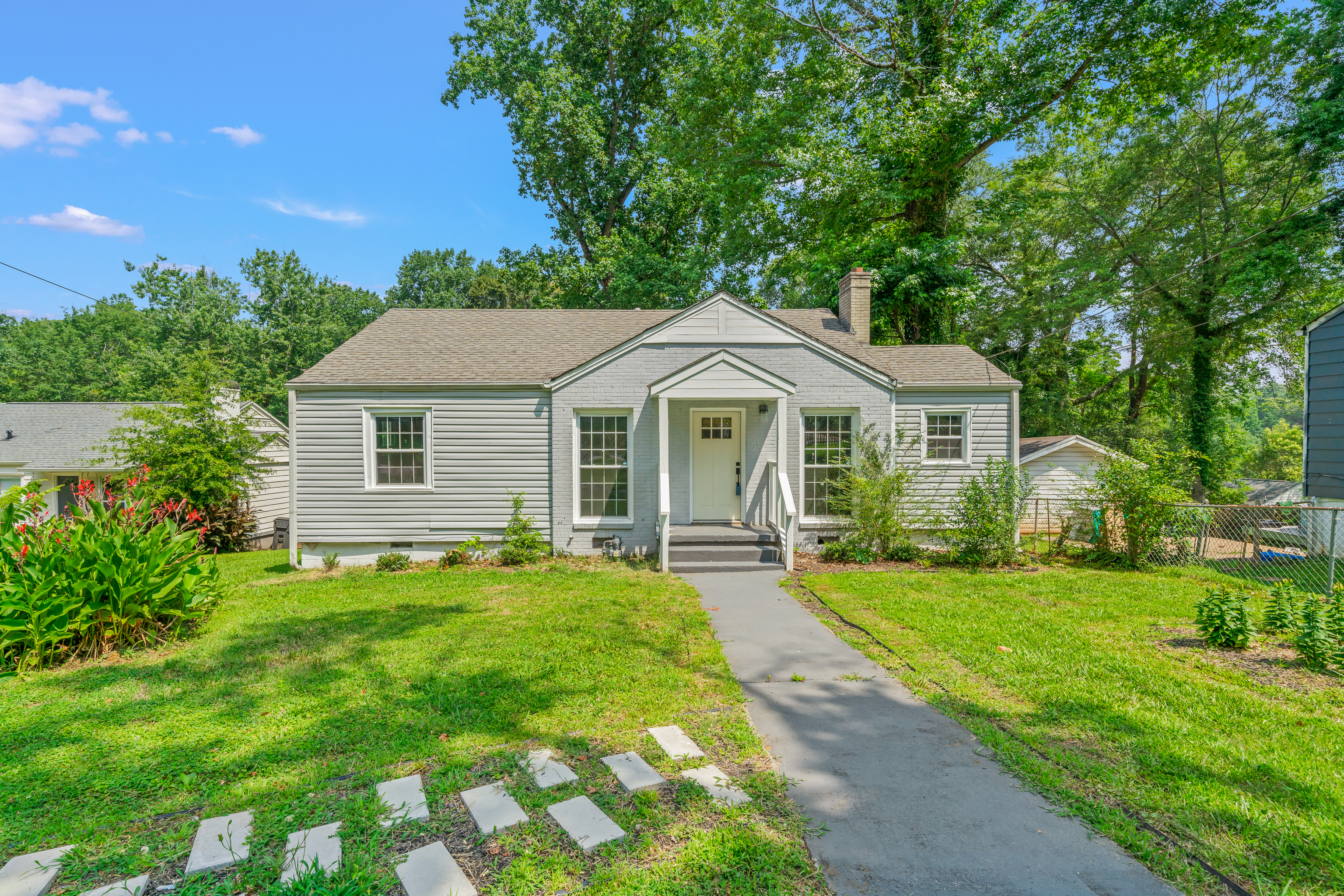 Newly Remodeled and Ready to Move in! Fantastic Location! Walking Distance to Parklane Elementary School, River Park, Wellstar, Walmart, Chick-Fil-A & so much more! Conveniently located just a mile from I-85, Local Transportation available just steps away! Home features 3 bedrooms and 2 bathrooms, there is also a nook that can be used as a home office. Hardwood floors all throughout, freshly painted, completely remodeled all throughout! Kitchen features stainless steel appliances, granite countertops. Off the kitchen is an open deck, this area is perfect for grilling of just enjoying the private backyard. Both the front and backyard are fairly level! There is a concrete parking pad in the front that could be expanded to allow for more parking. Also listed for sale