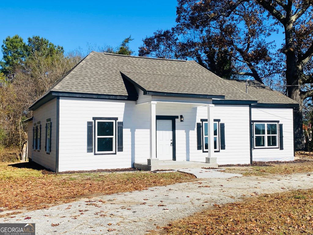 Photo of 545 Shady Lane, Toccoa, GA 30577 (MLS # 10678877)