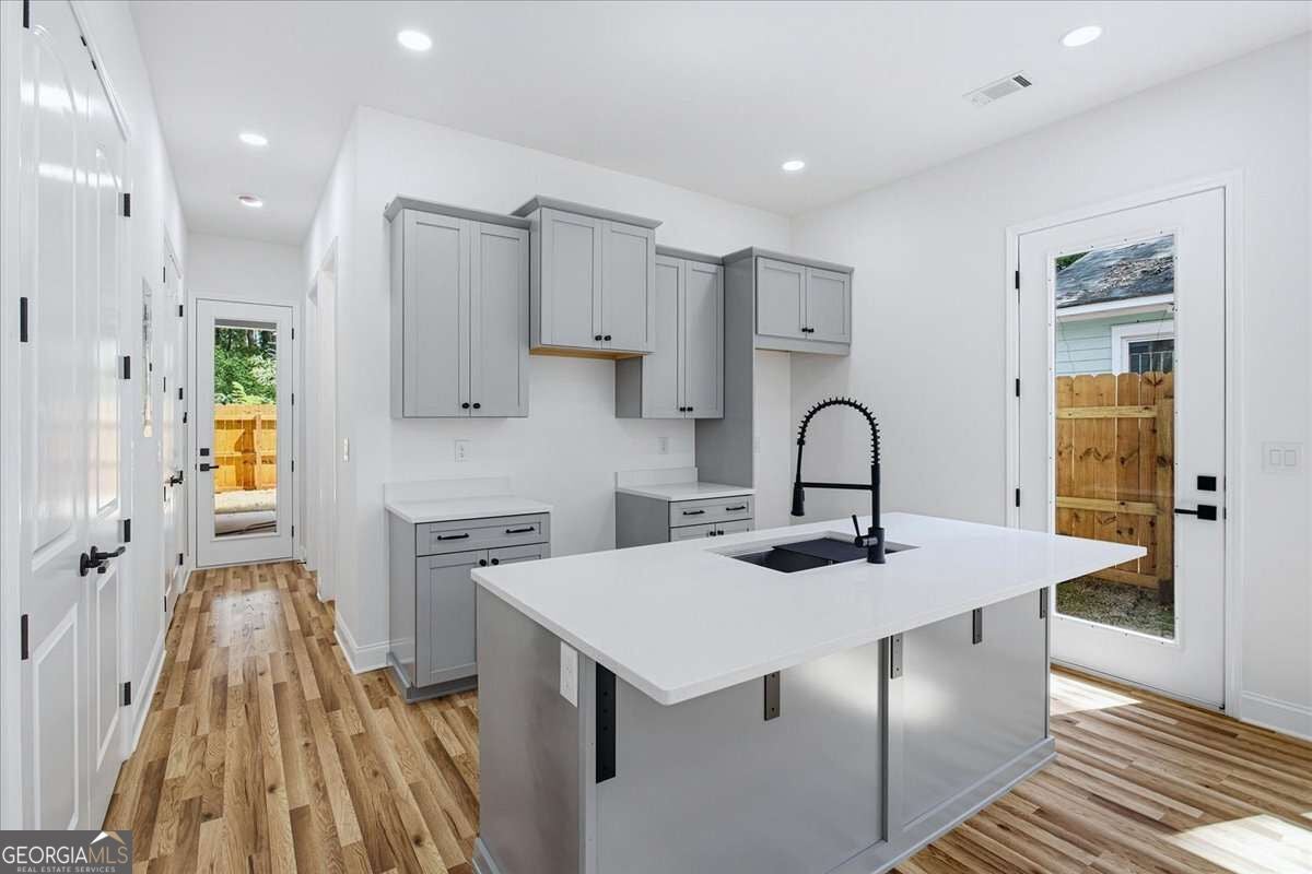 1314-B Dorsey ST SW