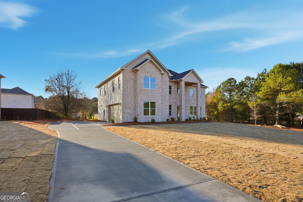 Photo of 230 Barcelona Drive, Covington, GA 30016 (MLS # 10660227)